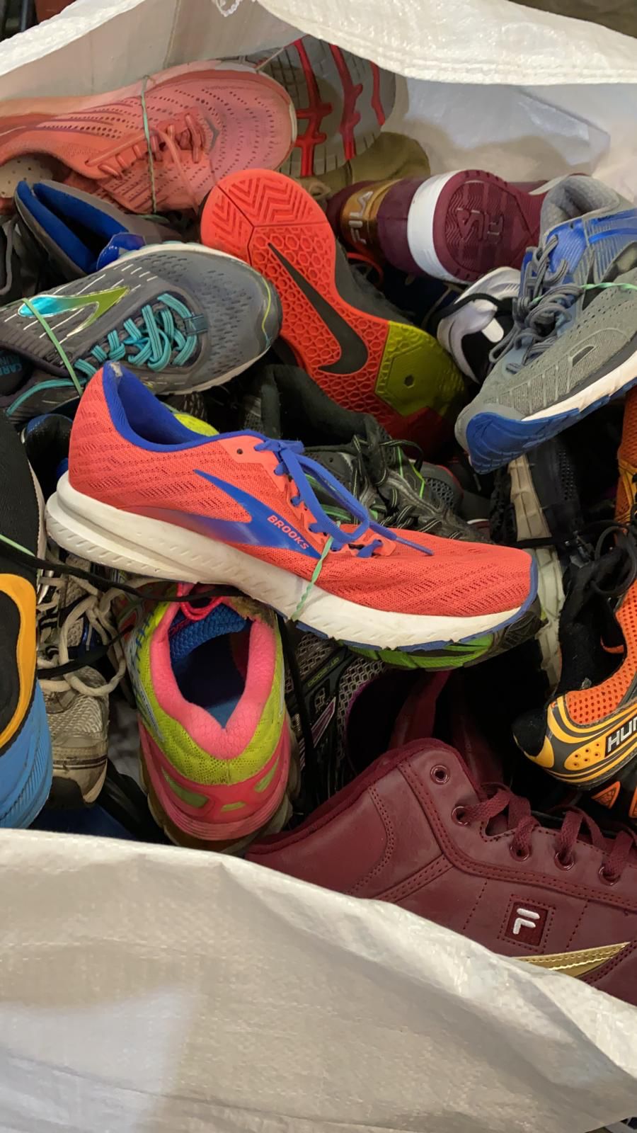 Shoes Warehouse